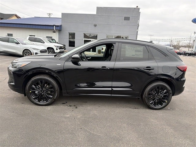 2026 Ford Escape ST-Line Elite