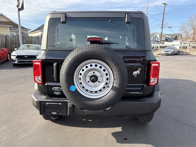 2025 Ford Bronco Base