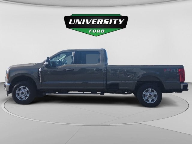2027 Ford F-250SD XLT