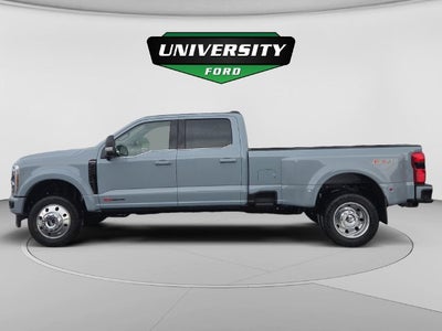 2027 Ford F-450SD Platinum DRW