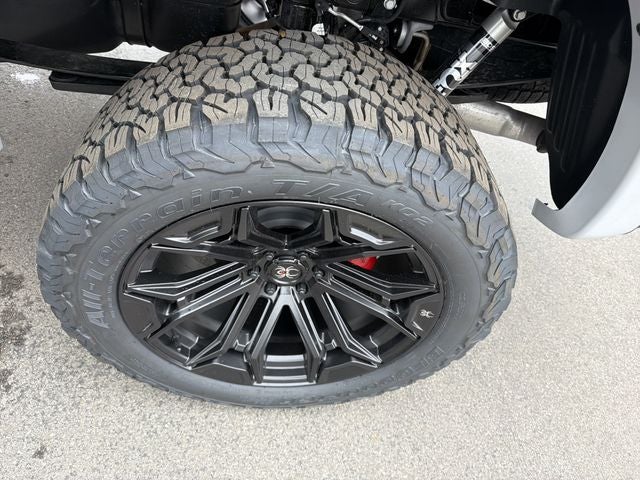 2026 Ford F-150 Lariat BLACK WIDOW