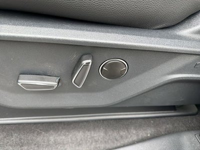 2026 Ford F-150 Lariat BLACK WIDOW