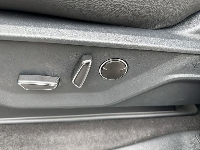 2026 Ford F-150 Lariat BLACK WIDOW