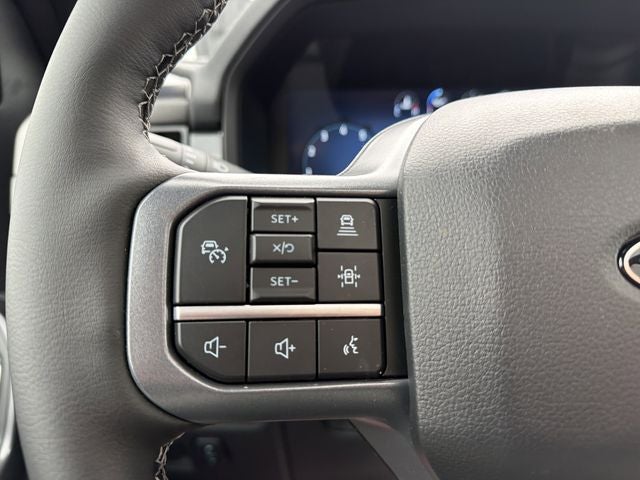 2026 Ford F-150 Lariat BLACK WIDOW