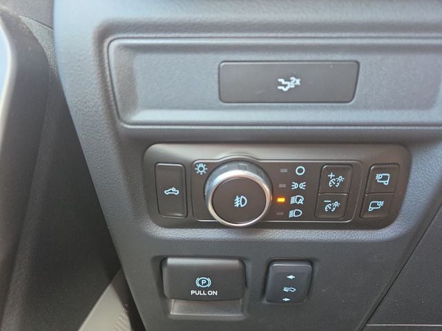 2026 Ford F-150 Lariat BLACK WIDOW