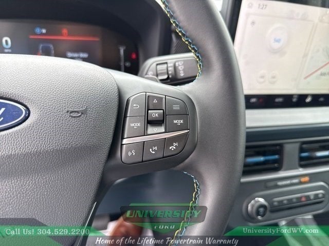 2025 Ford Maverick Lobo Standard