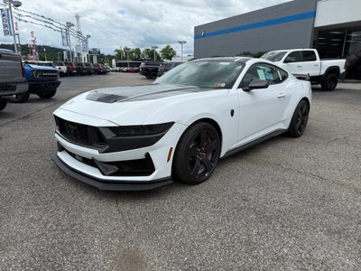 2025 Ford Mustang Dark Horse