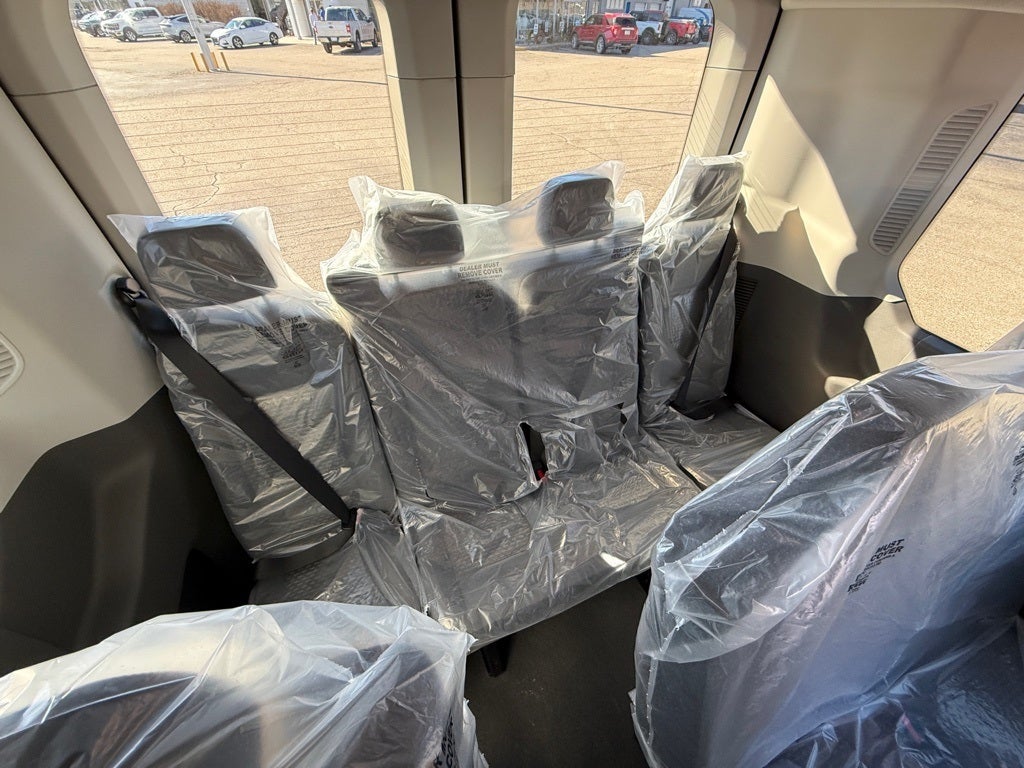 2026 Ford Transit-350 15 Passenger