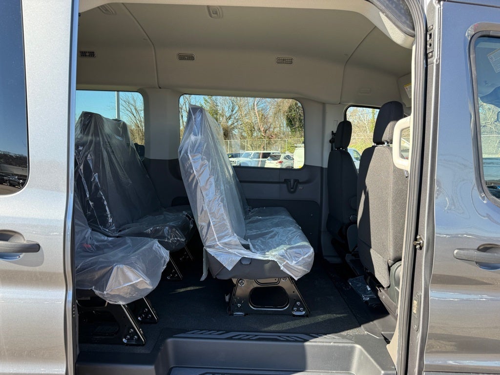 2026 Ford Transit-350 15 Passenger