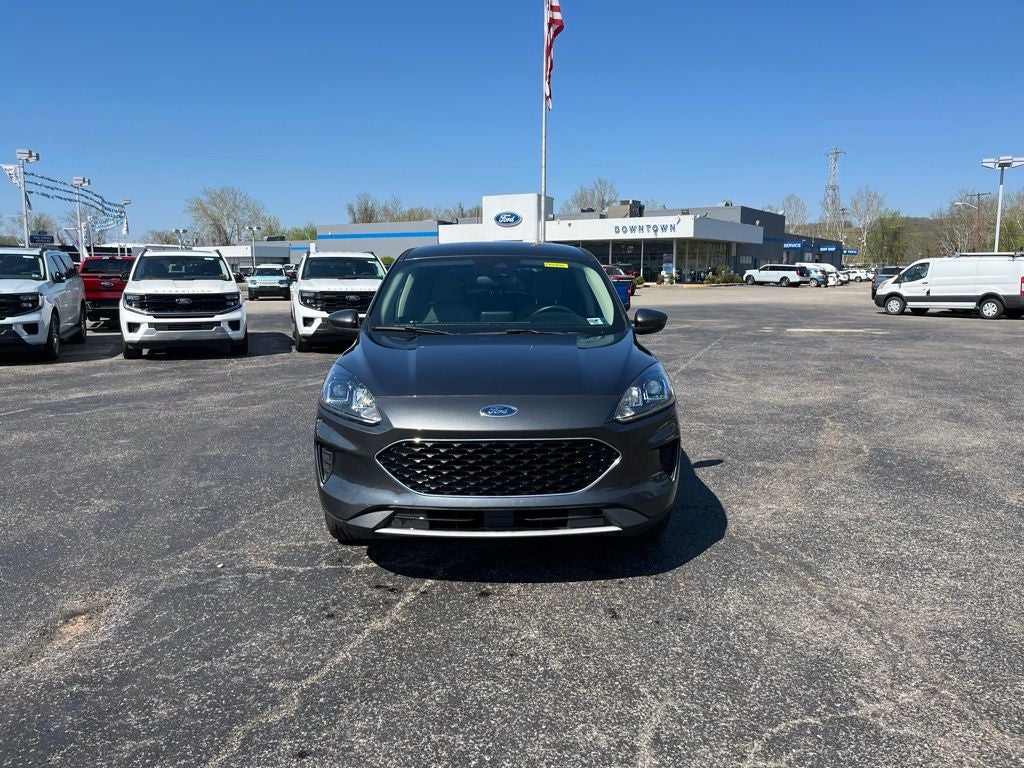 Used 2020 Ford Escape SE with VIN 1FMCU9G67LUA09237 for sale in Charleston, WV