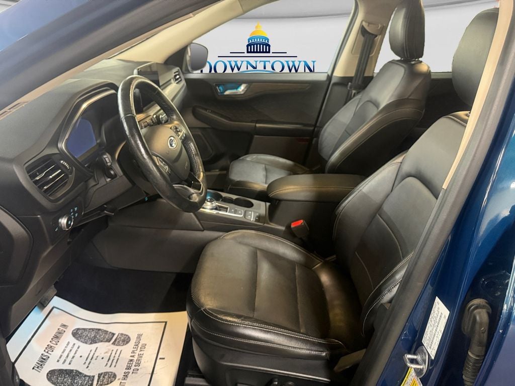 2020 Ford Escape Titanium