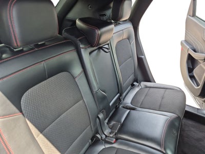 2024 Ford Escape Hybrid ST-Line Select