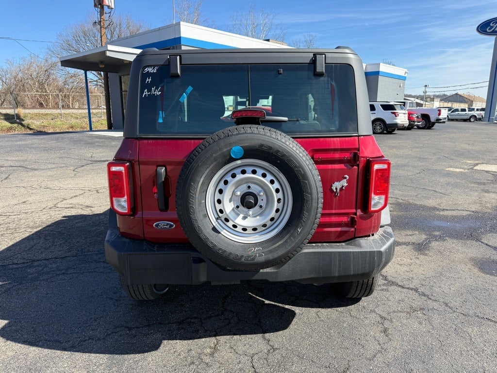 2025 Ford Bronco Base