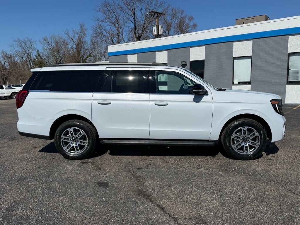 2026 Ford Expedition Max Active