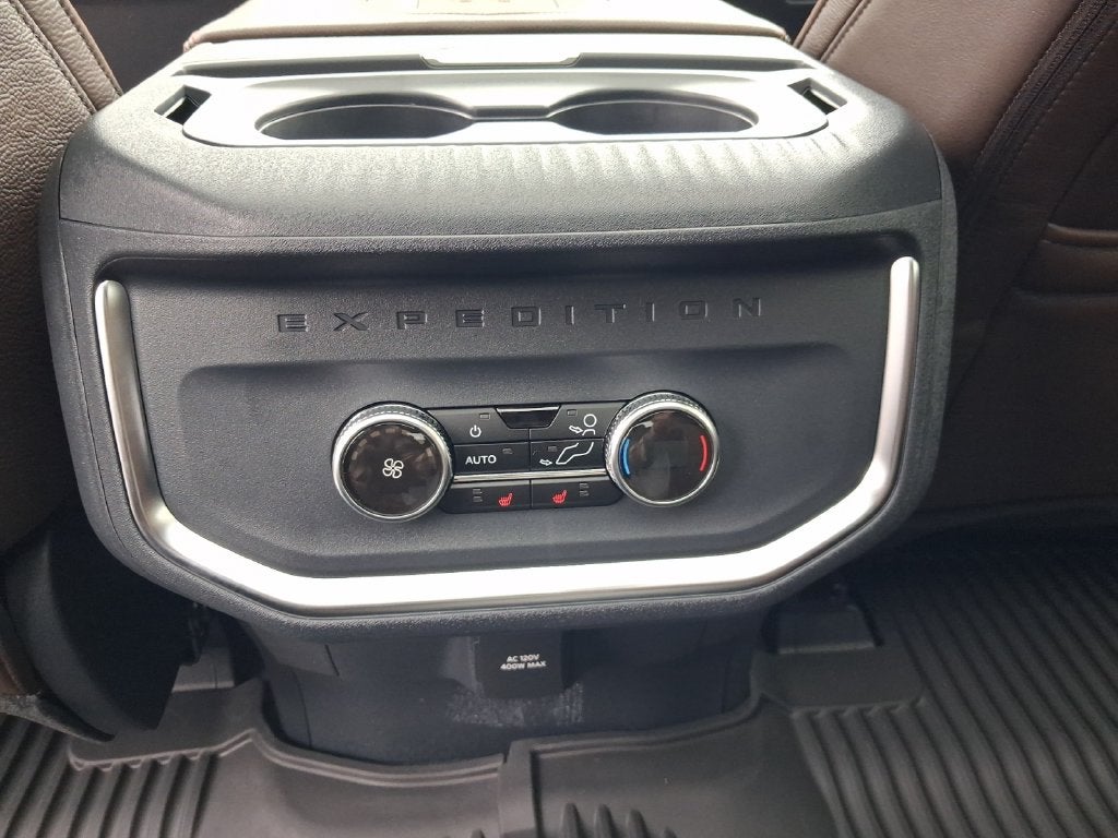 2027 Ford Expedition King Ranch