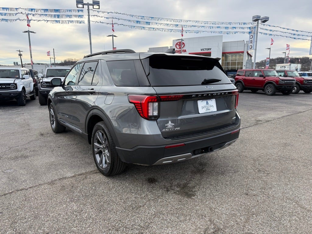 2025 Ford Explorer Active
