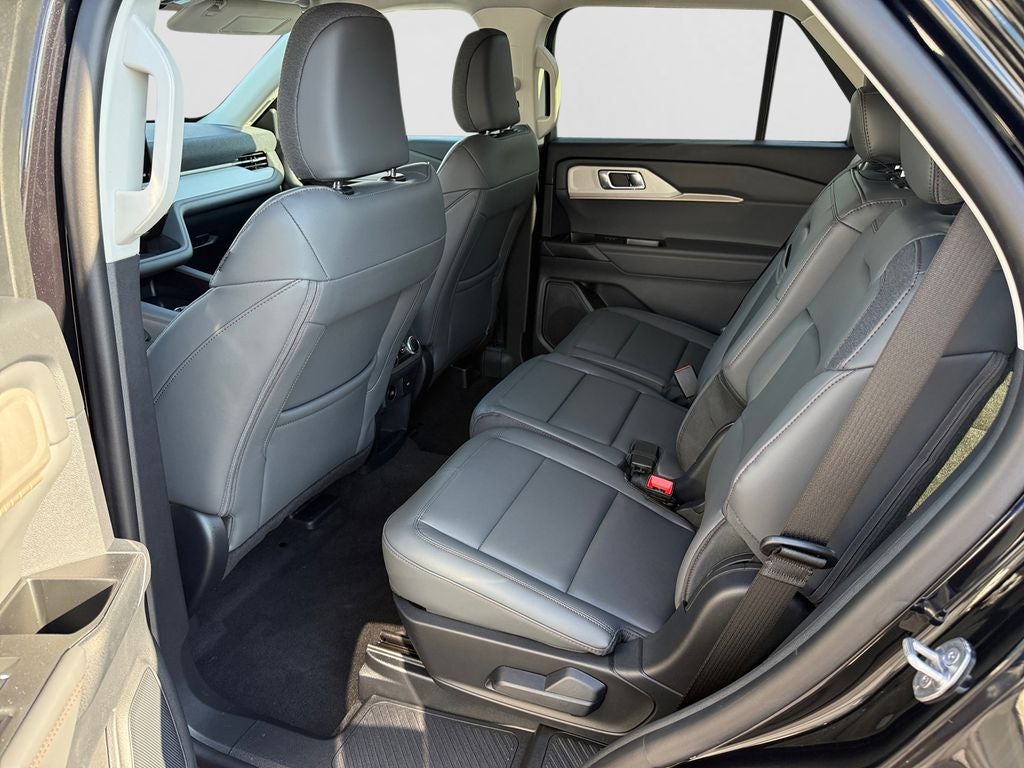 2026 Ford Explorer Active - Photo 9