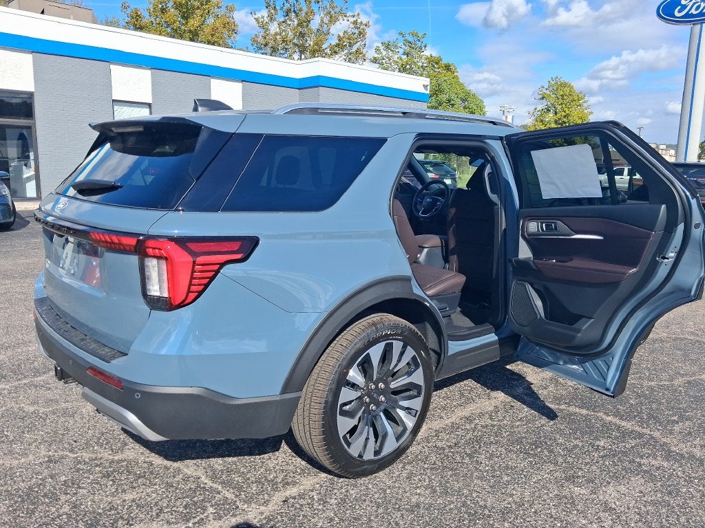 2027 Ford Explorer Platinum