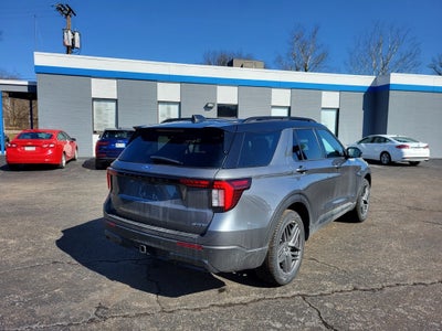 2026 Ford Explorer ST-Line