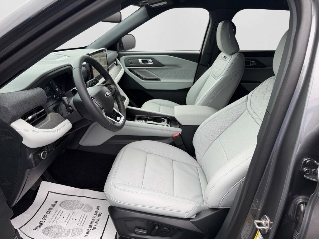 2027 Ford Explorer Platinum