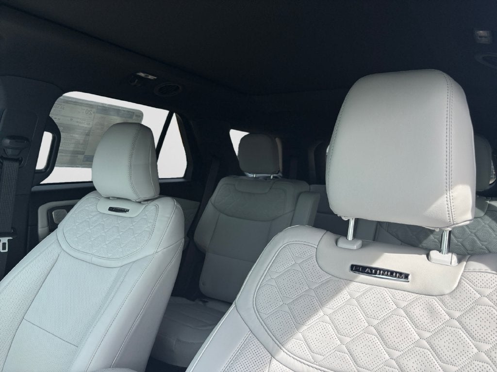 2027 Ford Explorer Platinum
