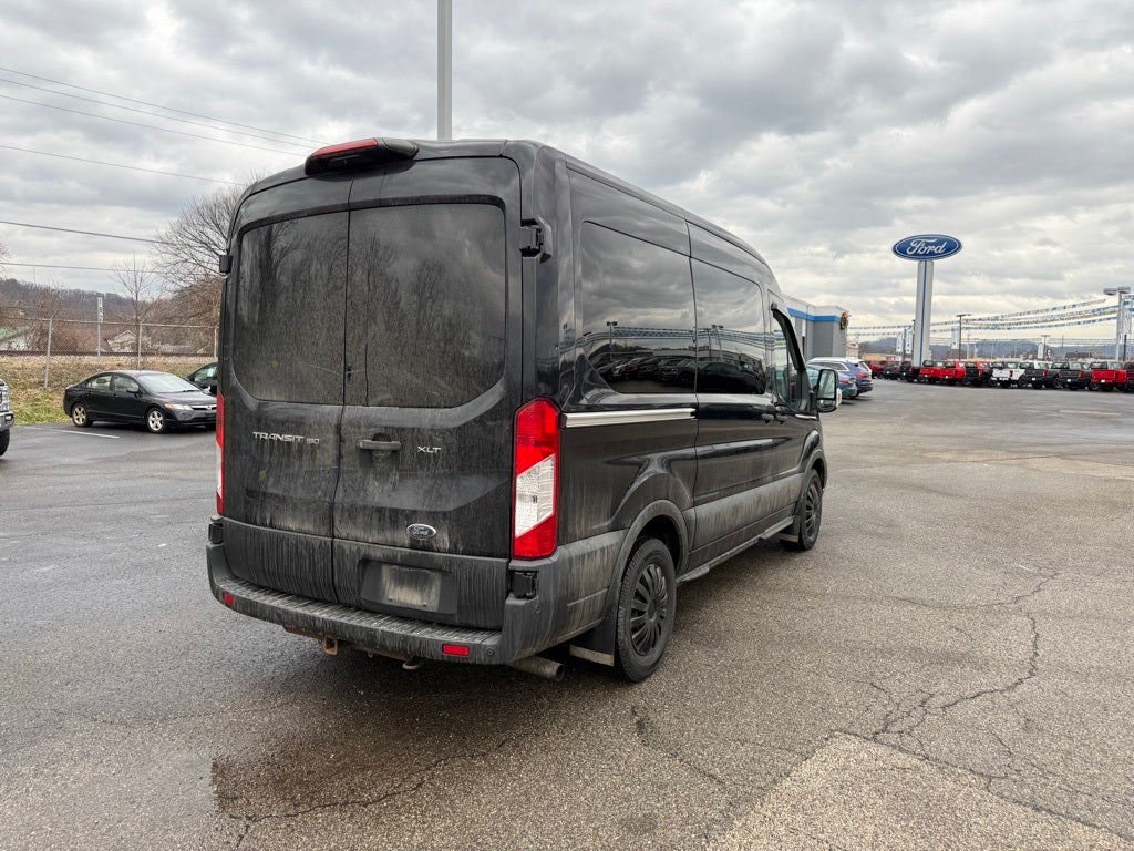 2020 Ford Transit-150 XLT