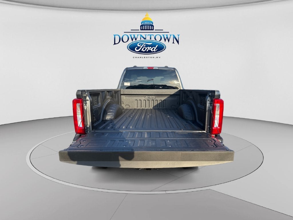 2027 Ford F-250SD XLT