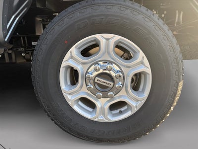 2027 Ford F-250SD XLT