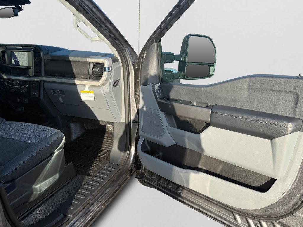 2027 Ford F-250SD XLT