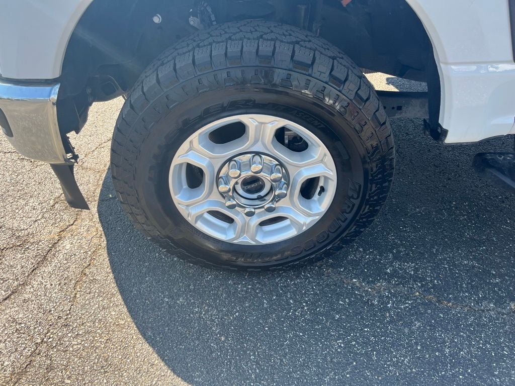 2025 Ford F-250SD XLT