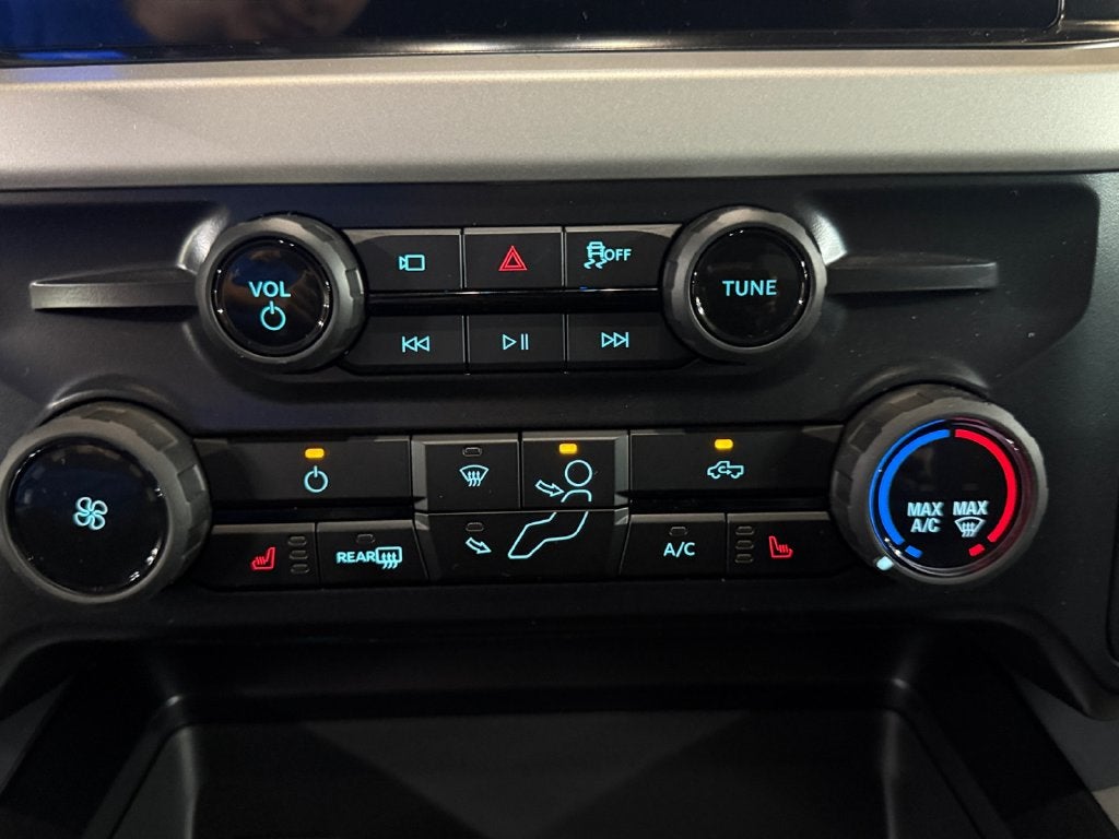 2027 Ford F-250SD XLT