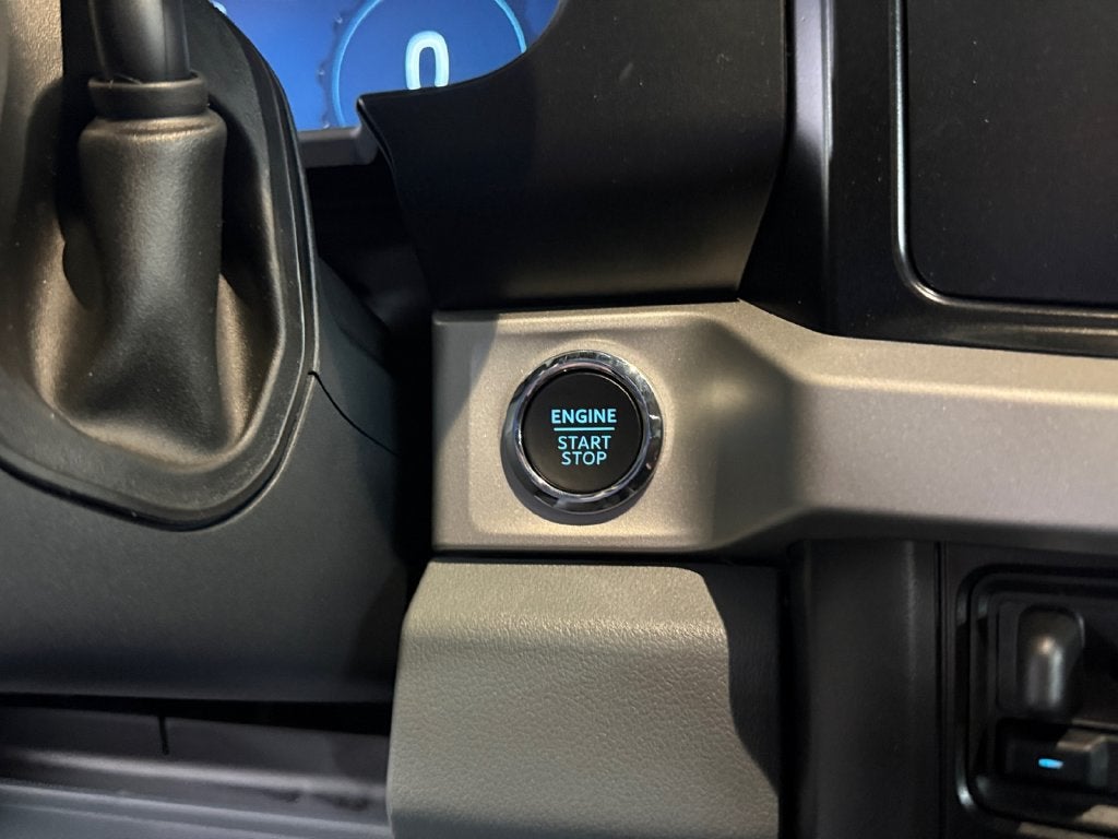 2027 Ford F-250SD XLT