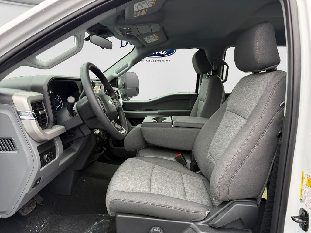 2027 Ford F-250SD XL
