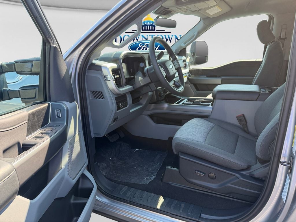 2027 Ford F-250SD XLT