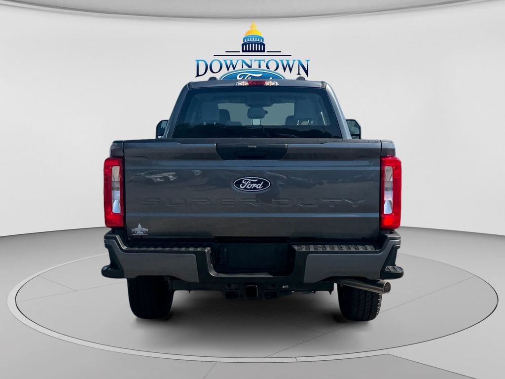 2027 Ford F-250SD XL