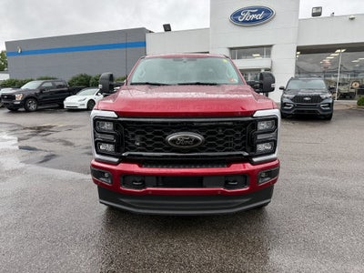 2025 Ford F-350SD Lariat