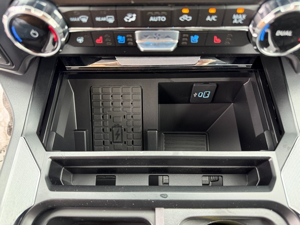 2025 Ford F-350SD Lariat