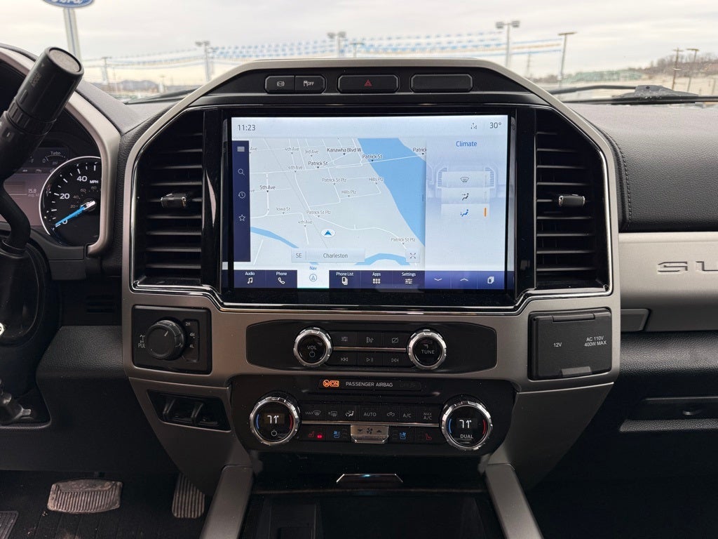 2022 Ford F-350SD Lariat