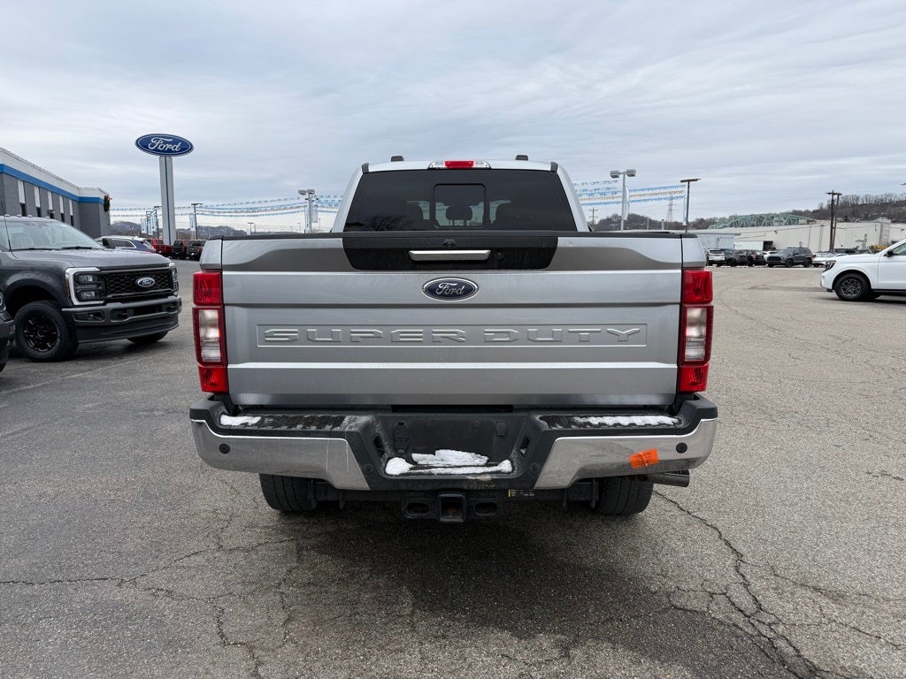2022 Ford F-350SD Lariat