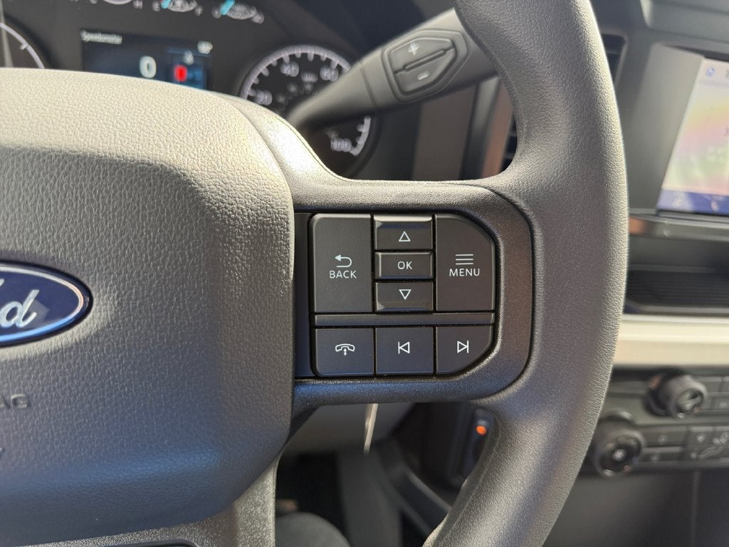 2027 Ford F-350SD XLT DRW