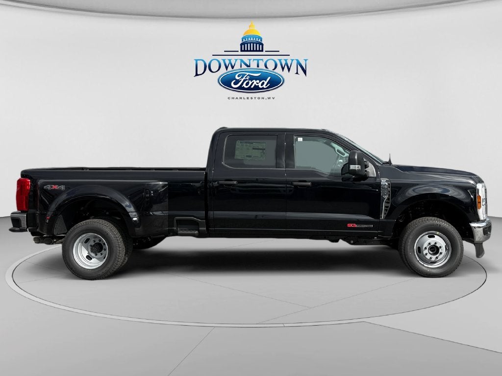 2027 Ford F-350SD XLT DRW