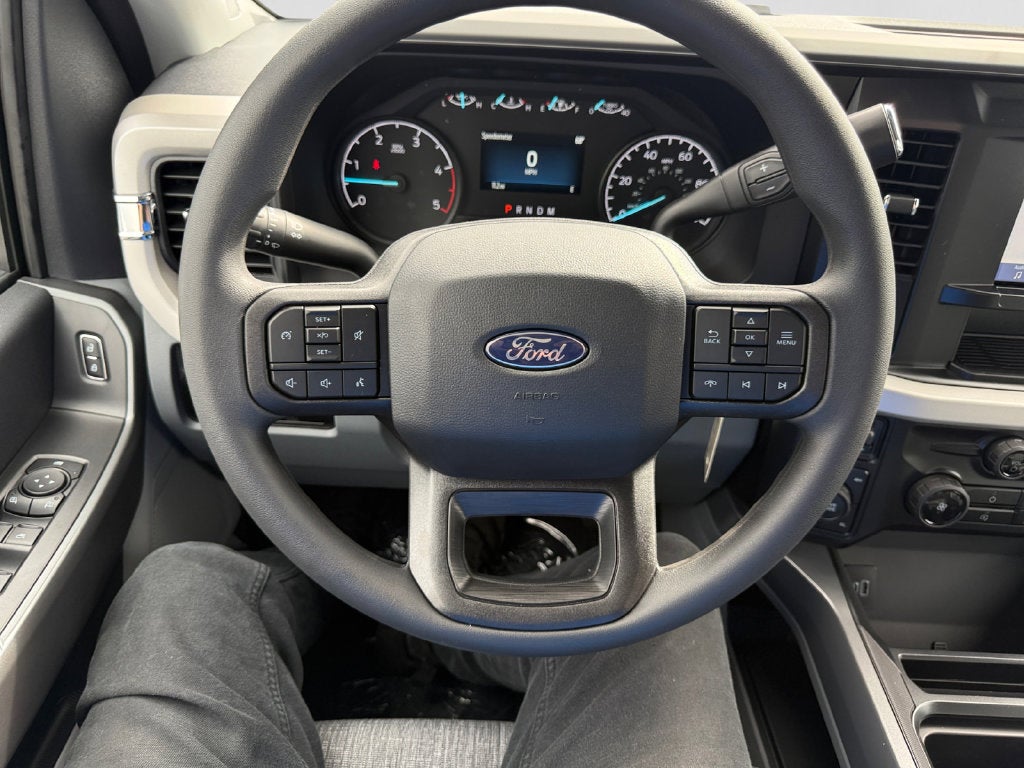 2027 Ford F-350SD XLT DRW