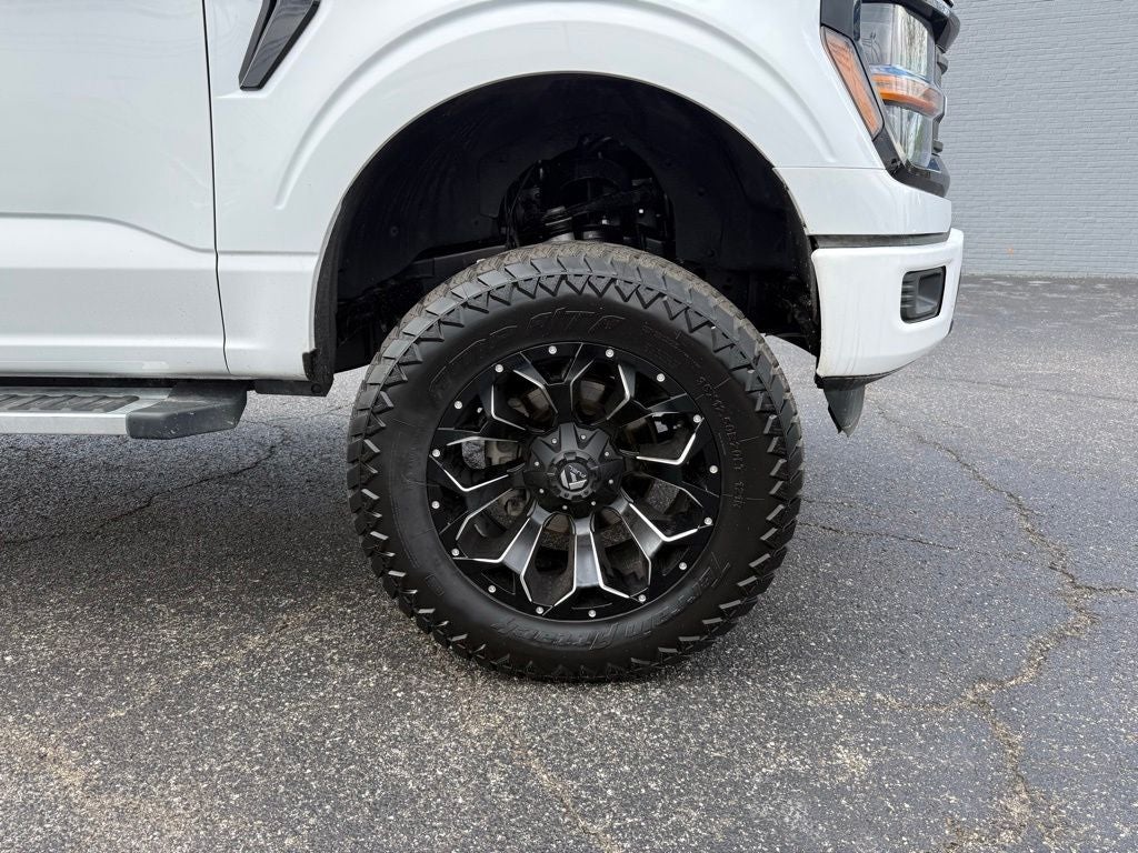 2025 Ford F-150 XLT LIFTED WHEELS & TIRES