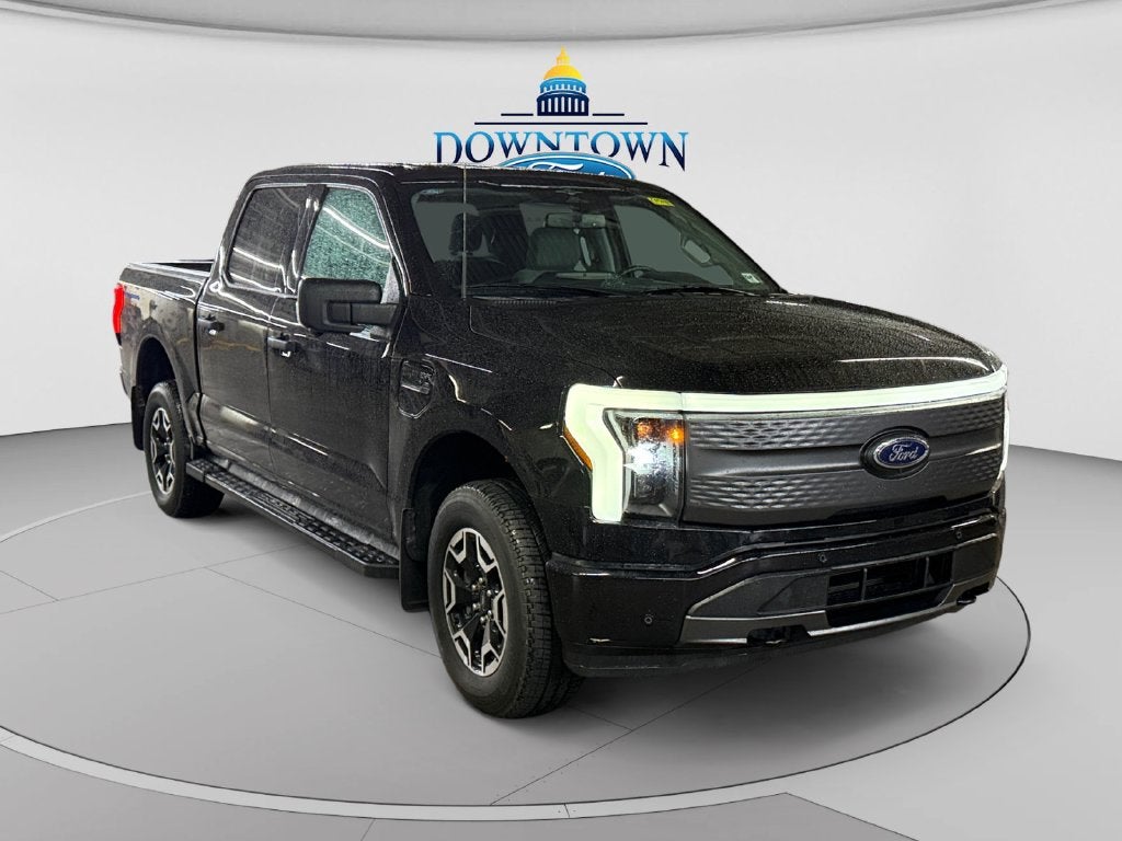 2023 Ford F-150 Lightning XLT