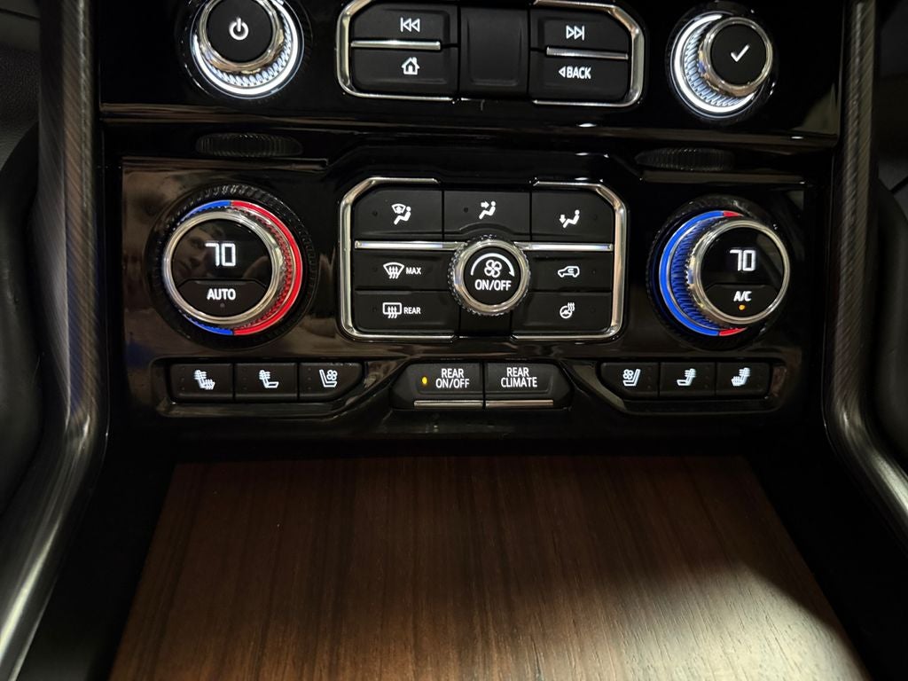 2023 GMC Yukon Denali Ultimate