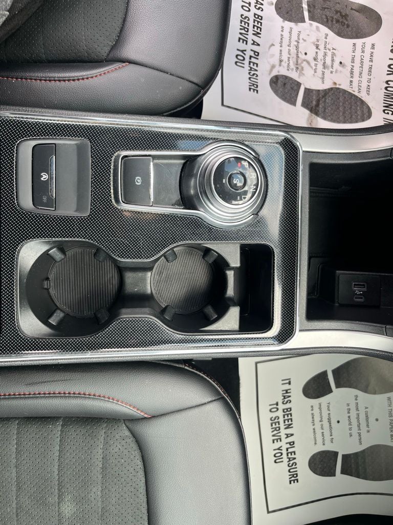 2021 Ford Edge ST Line
