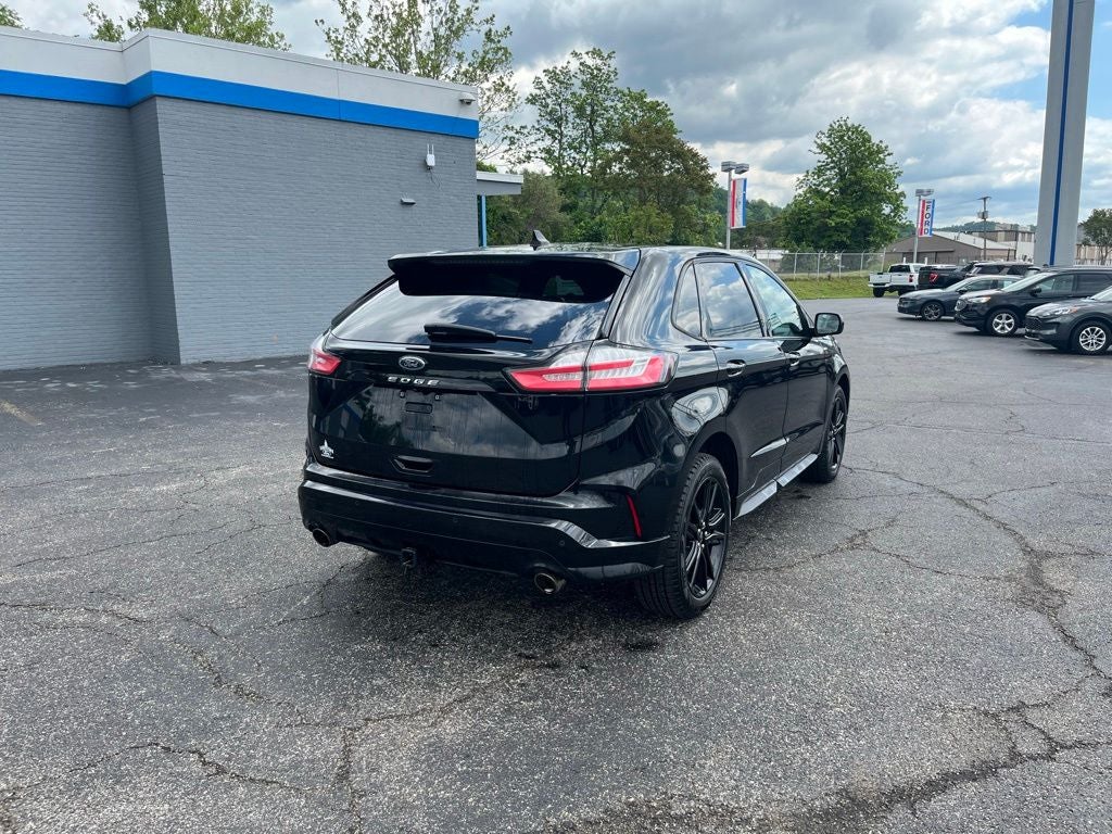 2021 Ford Edge ST Line