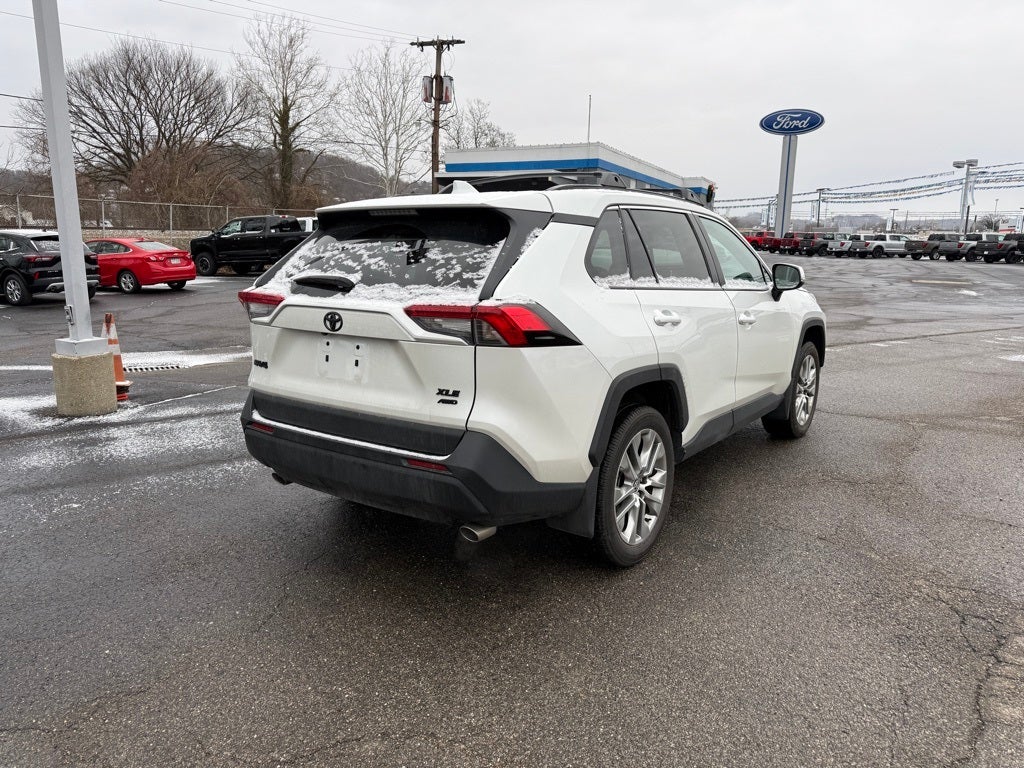 2024 Toyota RAV4 XLE Premium