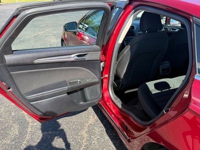 2019 Ford Fusion Hybrid SE