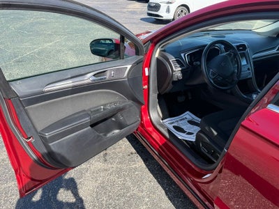 2019 Ford Fusion Hybrid SE